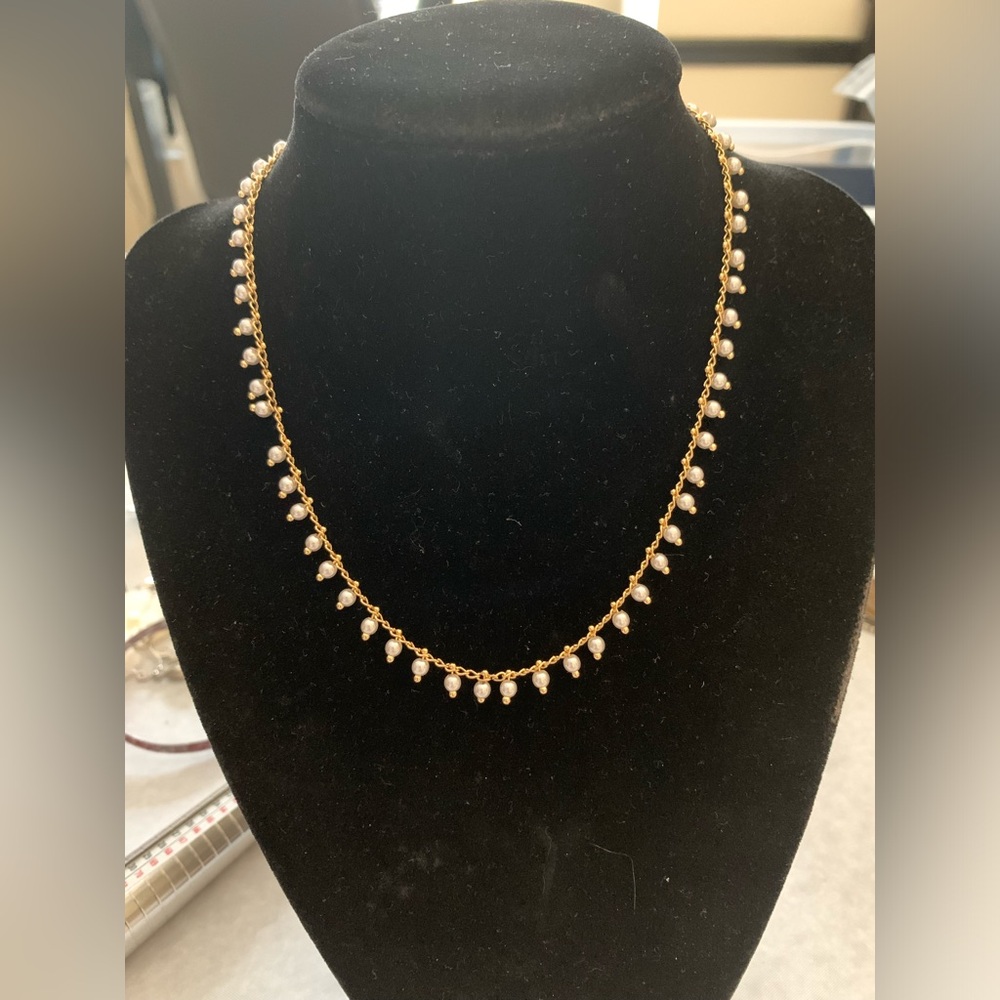 Berricle Imitation Pearl Station Necklace